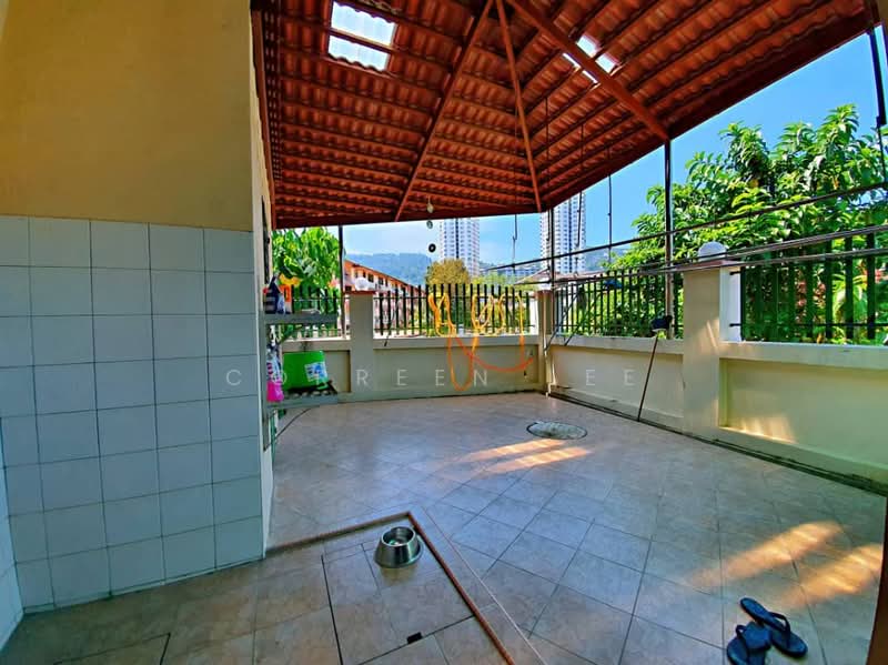 Semi-Detached House for Rent in Gelugor (Penang) - Correen Lee - Balcony - PropertyGuru.com.my