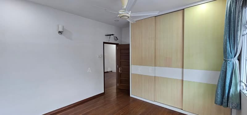 Rumah Berkembar untuk Dijual di Island Glades (Jelutong) - A Ee Ee - Bedroom - PropertyGuru.com.my