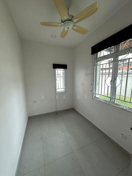 Rumah Berkembar untuk Dijual di Island Glades (Jelutong) - A Ee Ee - Interior - PropertyGuru.com.my