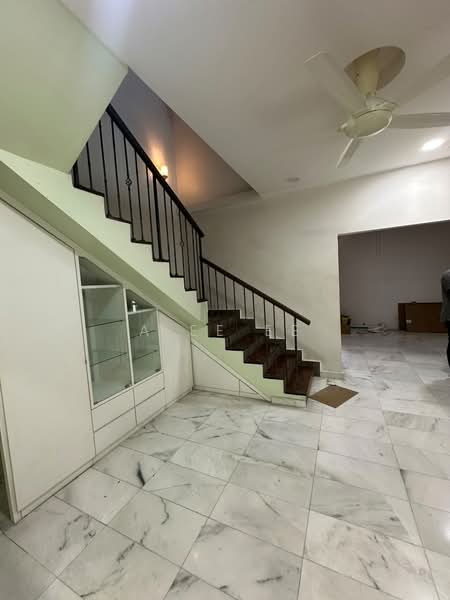 Rumah Berkembar untuk Dijual di Island Glades (Jelutong) - A Ee Ee - Interior - PropertyGuru.com.my