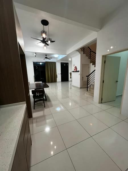 Rumah Teres 2 Tingkat untuk Dijual di Pulai (Johor) - Anna Woon - Living Room - PropertyGuru.com.my