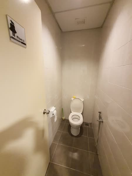 Shop / Office for Rent in Puchong (Selangor) - Jason Tan - Bathroom - PropertyGuru.com.my