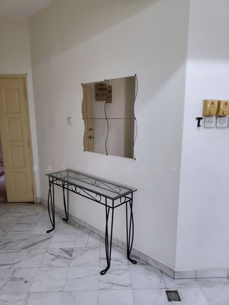 Condominium for Sale at Villa Putra - Rasyid Anuar - Entrance - PropertyGuru.com.my
