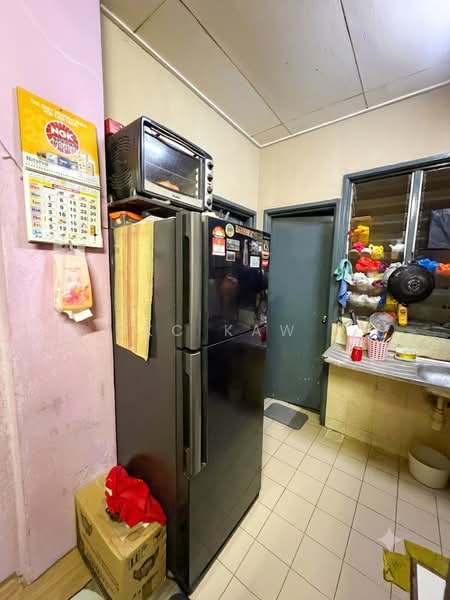 Rumah Flat untuk Dijual di Pangsapuri Ceria - KC KAW - Kitchen - PropertyGuru.com.my