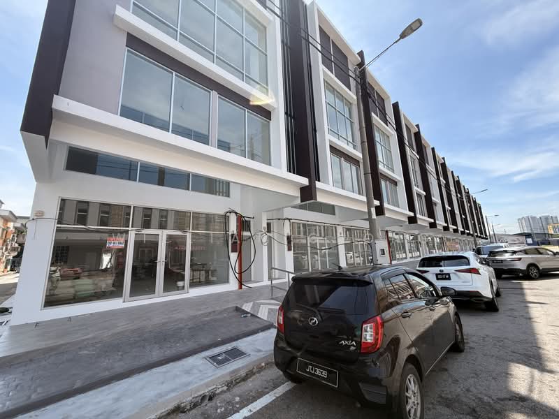 Shop for Rent in Melaka (Melaka City) - William Chong - Exterior - PropertyGuru.com.my