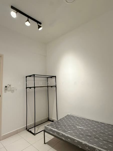 Kondominium untuk Disewa di One Foresta - Anthony Boo - Bedroom - PropertyGuru.com.my