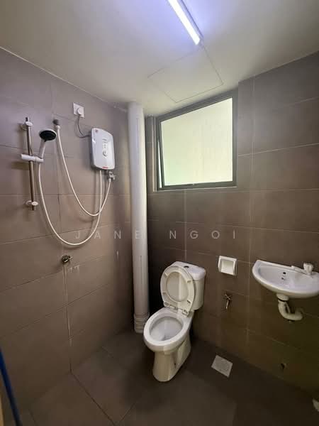 Service Residence for Rent at ARC @ Austin Hills - Jane Ngoi - Bathroom - PropertyGuru.com.my