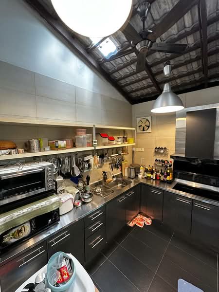Rumah Teres 2 Tingkat untuk Dijual di Bandar Sri Damansara (Selangor) - Jerrick Foo - Kitchen - PropertyGuru.com.my