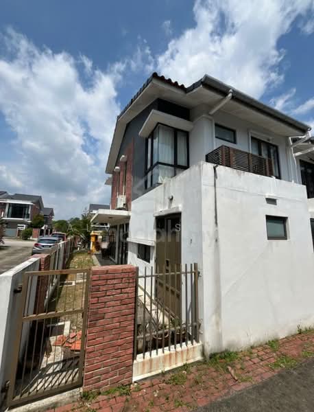 Rumah Teres untuk Dijual di Shah Alam (Selangor) - Alvin Seah - Exterior - PropertyGuru.com.my