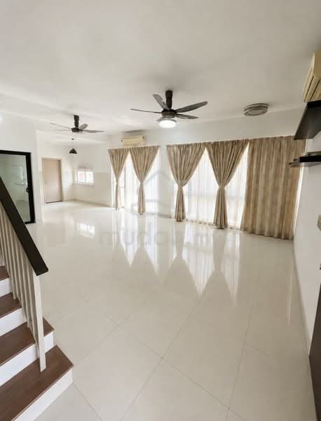 Rumah Teres untuk Dijual di Shah Alam (Selangor) - Alvin Seah - Living Room - PropertyGuru.com.my