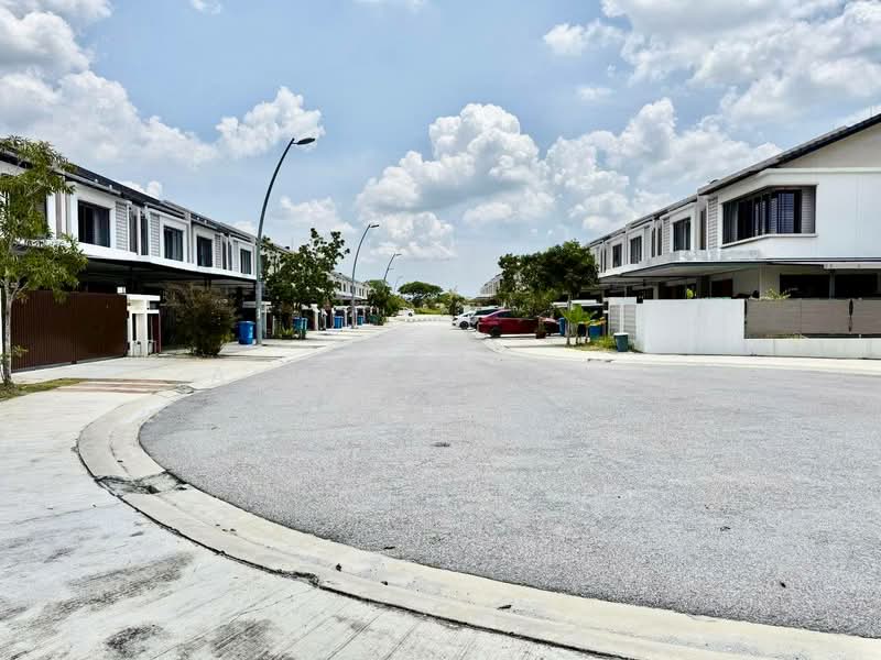 Rumah Teres untuk Dijual di Elmina (Shah Alam) - Aizuddin Ali - Exterior - PropertyGuru.com.my