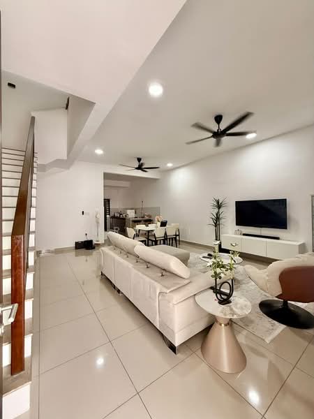 2-storey Terraced House for Sale in Nilai (Negeri Sembilan) - Imran Isa - Living Room - PropertyGuru.com.my