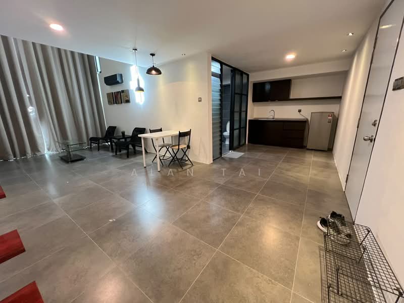 Servis Apartment untuk Disewa di Empire Damansara - Alan Tai - Living Room - PropertyGuru.com.my