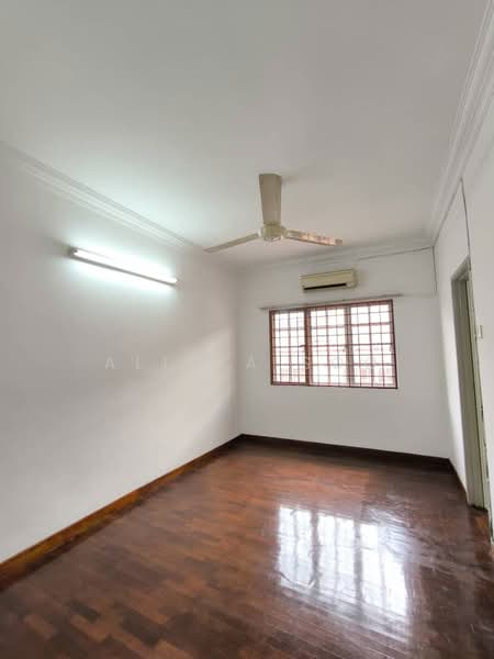 Rumah Teres 2 Tingkat untuk Disewa di Bukit Rahman Putra (Sungai Buloh) - Alicia Soo - Interior - PropertyGuru.com.my