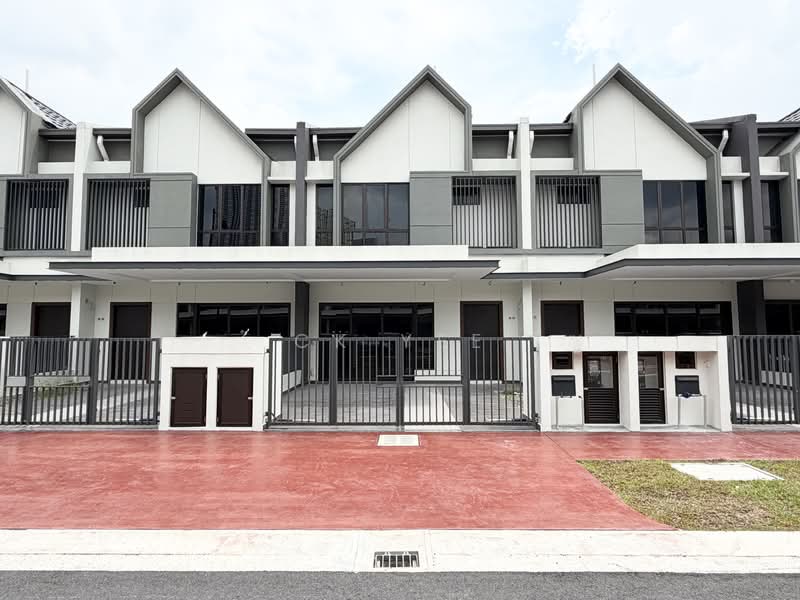 Rumah Teres 2-Tingkat untuk Dijual di Bandar Kinrara Seksyen 8 (Bandar Kinrara) - CK Yee - Exterior - PropertyGuru.com.my