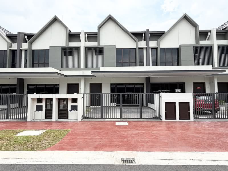 Rumah Teres 2-Tingkat untuk Dijual di Bandar Kinrara Seksyen 8 (Bandar Kinrara) - CK Yee - Exterior - PropertyGuru.com.my