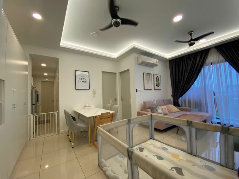 Servis Apartment untuk Dijual di Skyluxe On The Park Bukit Jalil - Jack Tam - Living Room - PropertyGuru.com.my