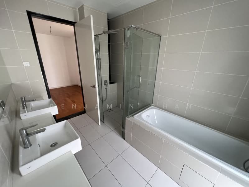 Semi-Detached House for Sale in Sunway City Iskandar Puteri (Iskandar Puteri (Nusajaya)) - Benjamin Chan - Bathroom - PropertyGuru.com.my
