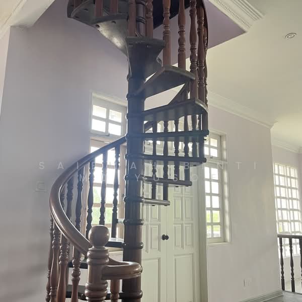Rumah Banglo untuk Dijual di Seksyen 2 (Shah Alam) - SAIEMAH BINTI MD YUSOF - Interior - PropertyGuru.com.my