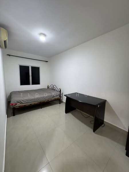 Kondominium untuk Disewa di Endah Regal Condominium - Eldon Chong - Bedroom - PropertyGuru.com.my