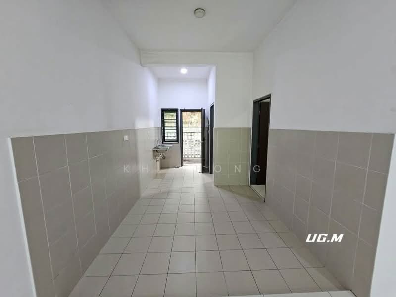 Rumah Teres 2 Tingkat untuk Dijual di Bandar Bukit Raja (Klang) - KH Chong - Corridor - PropertyGuru.com.my