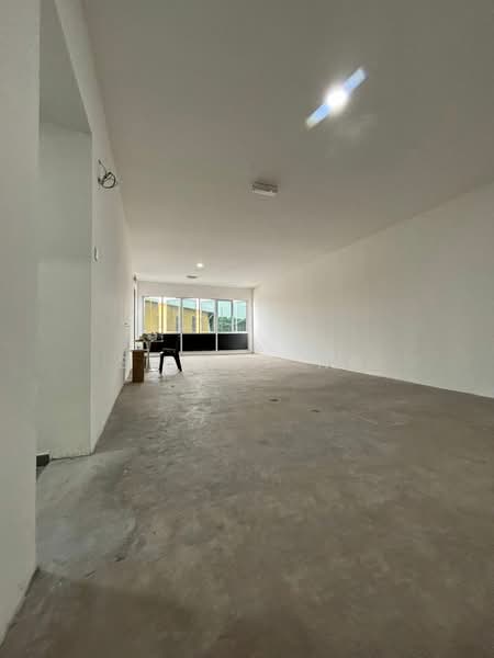 Terrace Factory for Sale in Taman Industri Integrasi Rawang (Rawang) - Shirly Ng - Interior - PropertyGuru.com.my