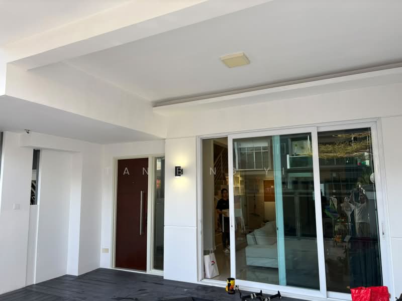 Rumah Teres 2 Tingkat untuk Disewa di Taman Nusa Sentral (Iskandar Puteri (Nusajaya)) - Tan Bing Yi - Entrance - PropertyGuru.com.my