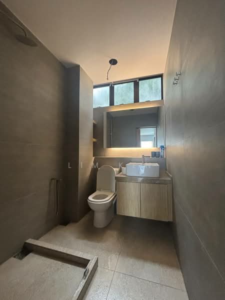Kedai untuk Disewa di Tanjung Tokong (Penang) - Lim Ken - Bathroom - PropertyGuru.com.my