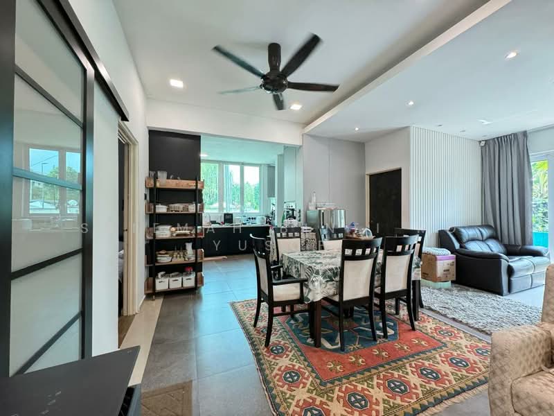 2-storey Terraced House for Sale in Petaling Jaya (Selangor) - SAIEMAH BINTI MD YUSOF - Dining Room - PropertyGuru.com.my