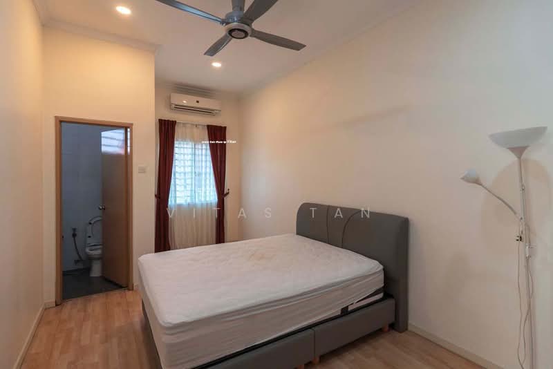Rumah Teres 2 Tingkat untuk Disewa di Shah Alam (Selangor) - Vitas Tan - Bedroom - PropertyGuru.com.my