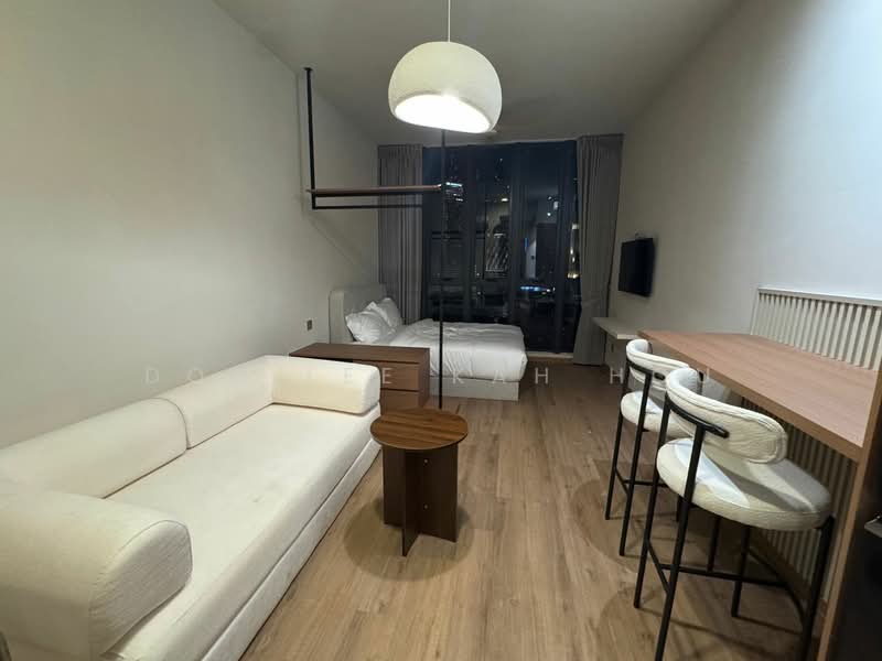 Servis Apartment untuk Disewa di Armani Raja Uda - Don Lee Kah Hou - Living Room - PropertyGuru.com.my