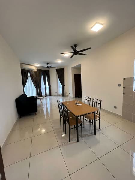 Servis Apartment untuk Dijual di J.Dupion Residence - Wan Hung Liew - Living Room - PropertyGuru.com.my