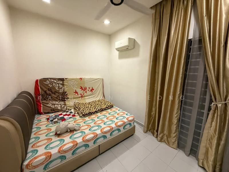 Condominium for Sale at T-Parkland - Katherine Leong - Bedroom - PropertyGuru.com.my