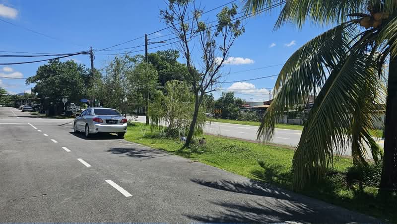 Rumah Teres 1 Tingkat untuk Dijual di Taman Universiti (Skudai) - Ivan Ong - Exterior - PropertyGuru.com.my
