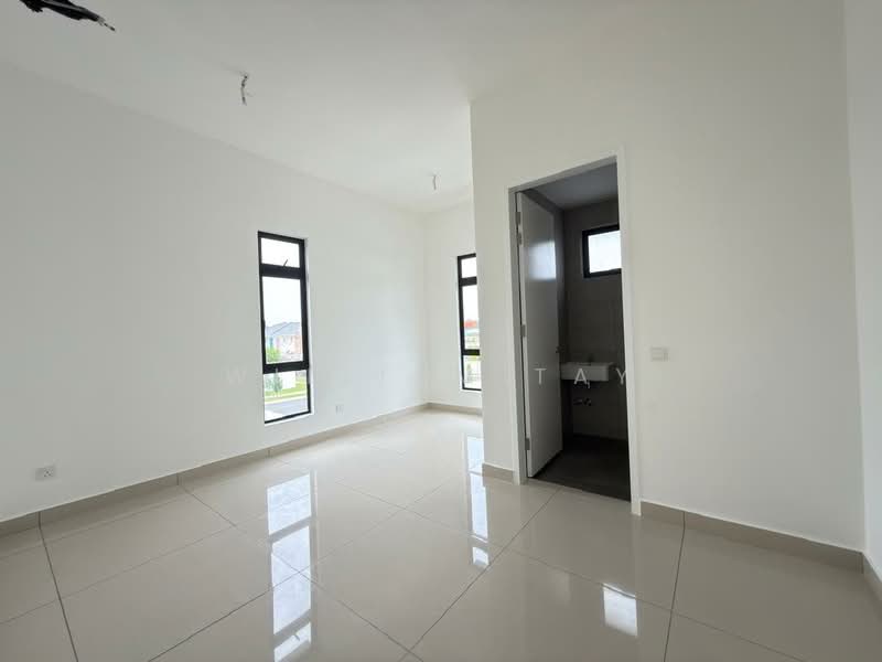 Rumah Berkembar untuk Dijual di Setia Tropika (Johor Bahru) - William Tay - Interior - PropertyGuru.com.my