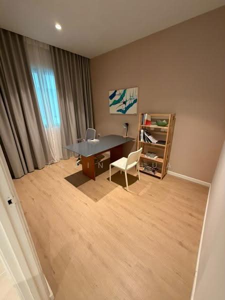 Service Residence for Sale at Parq Residence - Alvin Chua - Study - PropertyGuru.com.my
