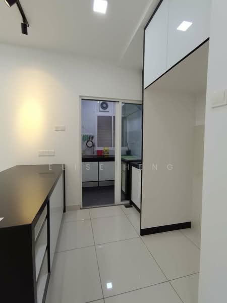 Service Residence for Sale at Kiara Plaza - Elise Heng - Kitchen - PropertyGuru.com.my