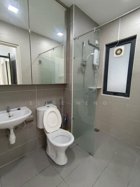 Service Residence for Sale at Kiara Plaza - Elise Heng - Bathroom - PropertyGuru.com.my