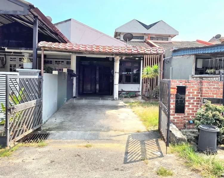 Rumah Teres 1 Tingkat untuk Dijual di Seksyen 16 (Bangi) - Azli Ibrahim - Exterior - PropertyGuru.com.my