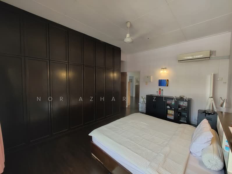 Rumah Banglo untuk Dijual di SS7 (Petaling Jaya) - Nor Azhar Azlan - Bedroom - PropertyGuru.com.my