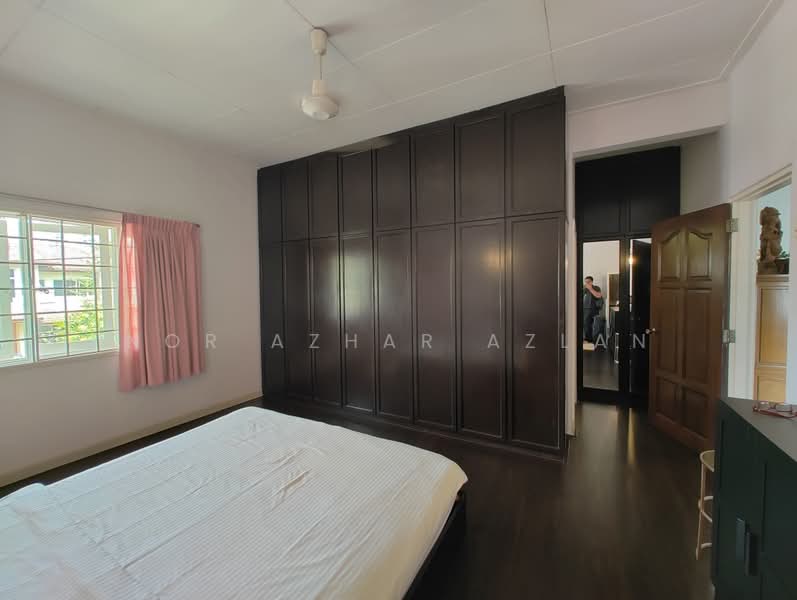Rumah Banglo untuk Dijual di SS7 (Petaling Jaya) - Nor Azhar Azlan - Bedroom - PropertyGuru.com.my
