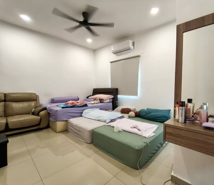 Rumah Teres 2 Tingkat untuk Dijual di Bandar Sri Damansara (Selangor) - Kent Tan - Bedroom - PropertyGuru.com.my