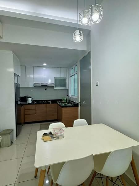 Service Residence for Rent at Skysuites @ Meldrum Hills - Stella Narita - Kitchen - PropertyGuru.com.my