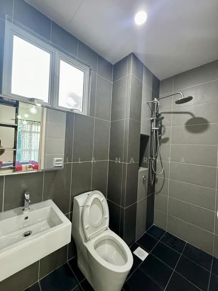 Service Residence for Rent at Skysuites @ Meldrum Hills - Stella Narita - Bathroom - PropertyGuru.com.my