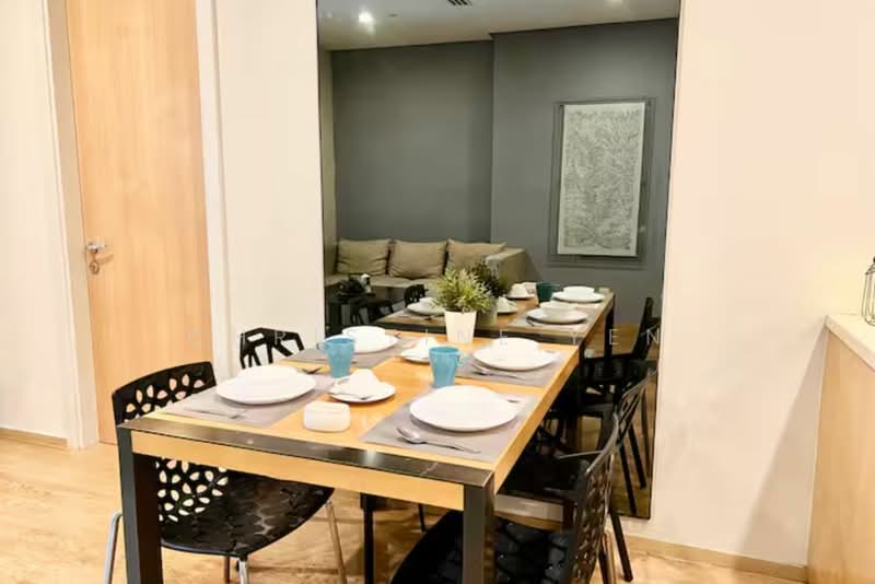 Servis Apartment untuk Disewa di Fraser Residence (188 Suites) - Christine Yen - Dining Room - PropertyGuru.com.my