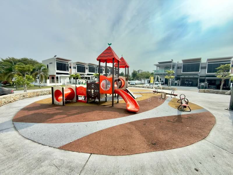 Rumah Teres 2.5 Tingkat untuk Dijual di TTDI Grove (Kajang) - Cik Maya Abdul - PropertyGuru.com.my