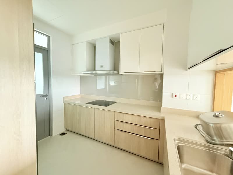 Service Residence for Sale at Southern Marina Residences - Zhiyi Lee - Kitchen - PropertyGuru.com.my
