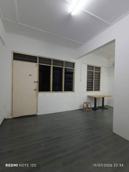 Flat for Rent at Flat Taman Perling - Bee Bee - PropertyGuru.com.my