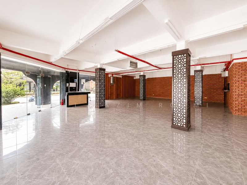 Shop for Rent in Shah Alam (Selangor) - Fiqri Hazim Rozmi - Entrance - PropertyGuru.com.my