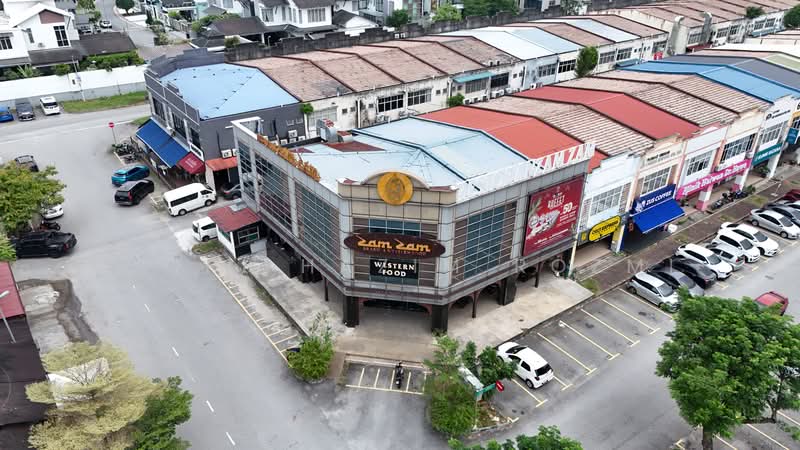 Shop for Rent in Shah Alam (Selangor) - Fiqri Hazim Rozmi - Exterior - PropertyGuru.com.my